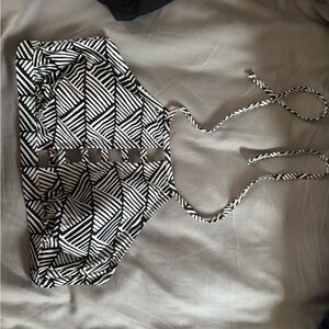 Black and White Geometric Women's Swim Top